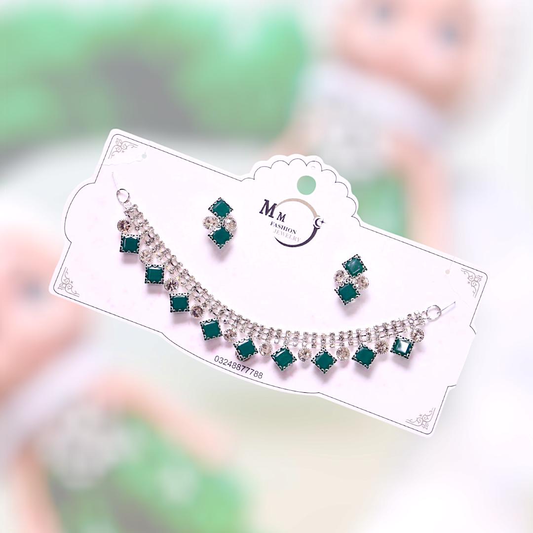 Funky Silver Plated Crystal Necklace Set for Women - Image 3